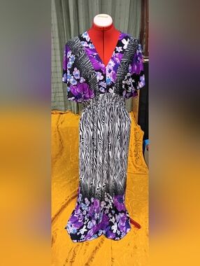 03 Fashion Floral And Zebra Print Maxi Dress Size 2XL